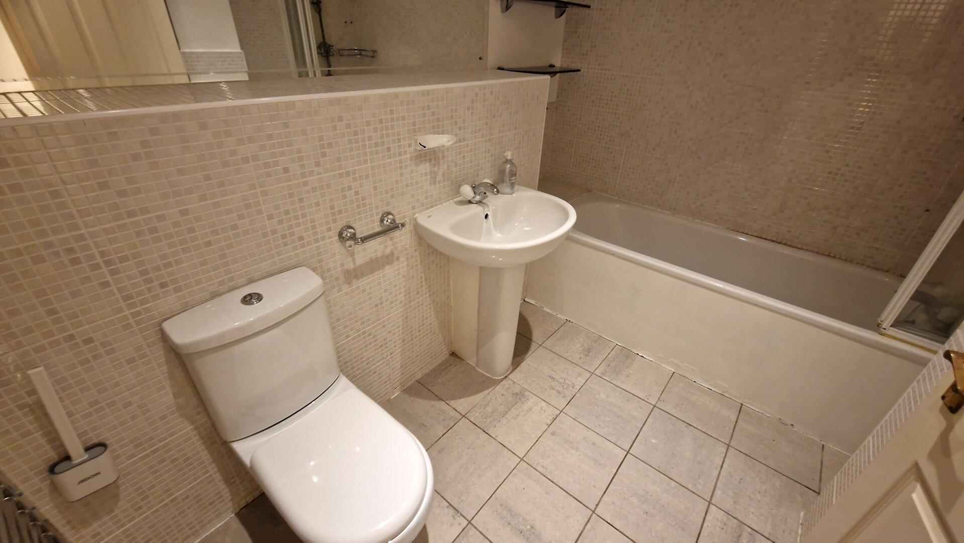 Tuscany House, Flat 10 19 Dickinson Street  Manchester